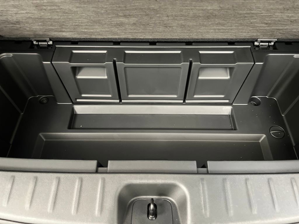 Used 2025 Nissan Pathfinder SL image 37