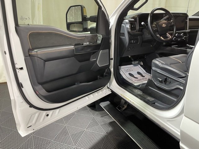 Used 2024 Ford F450 Platinum image 8