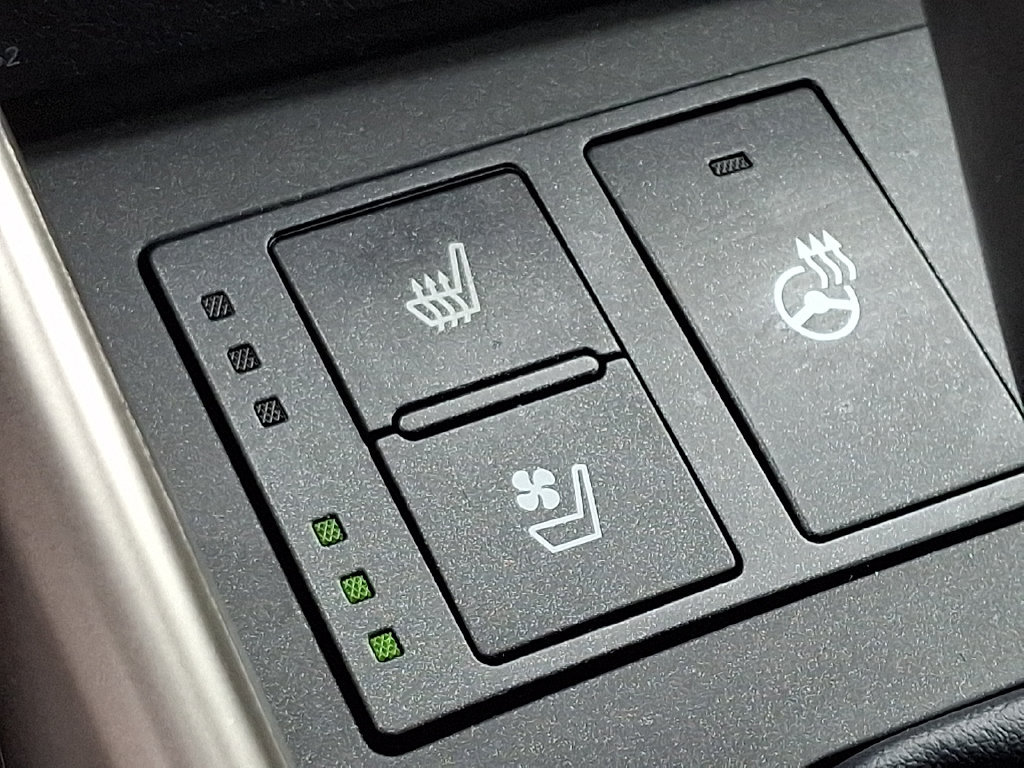 Used 2019 Lexus IS 300 AWD w/ Navigation Package image 25