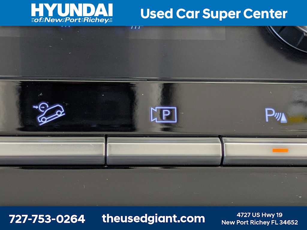 Used 2025 Hyundai Santa Fe SEL w/ Tow & Go Package FWD image 30