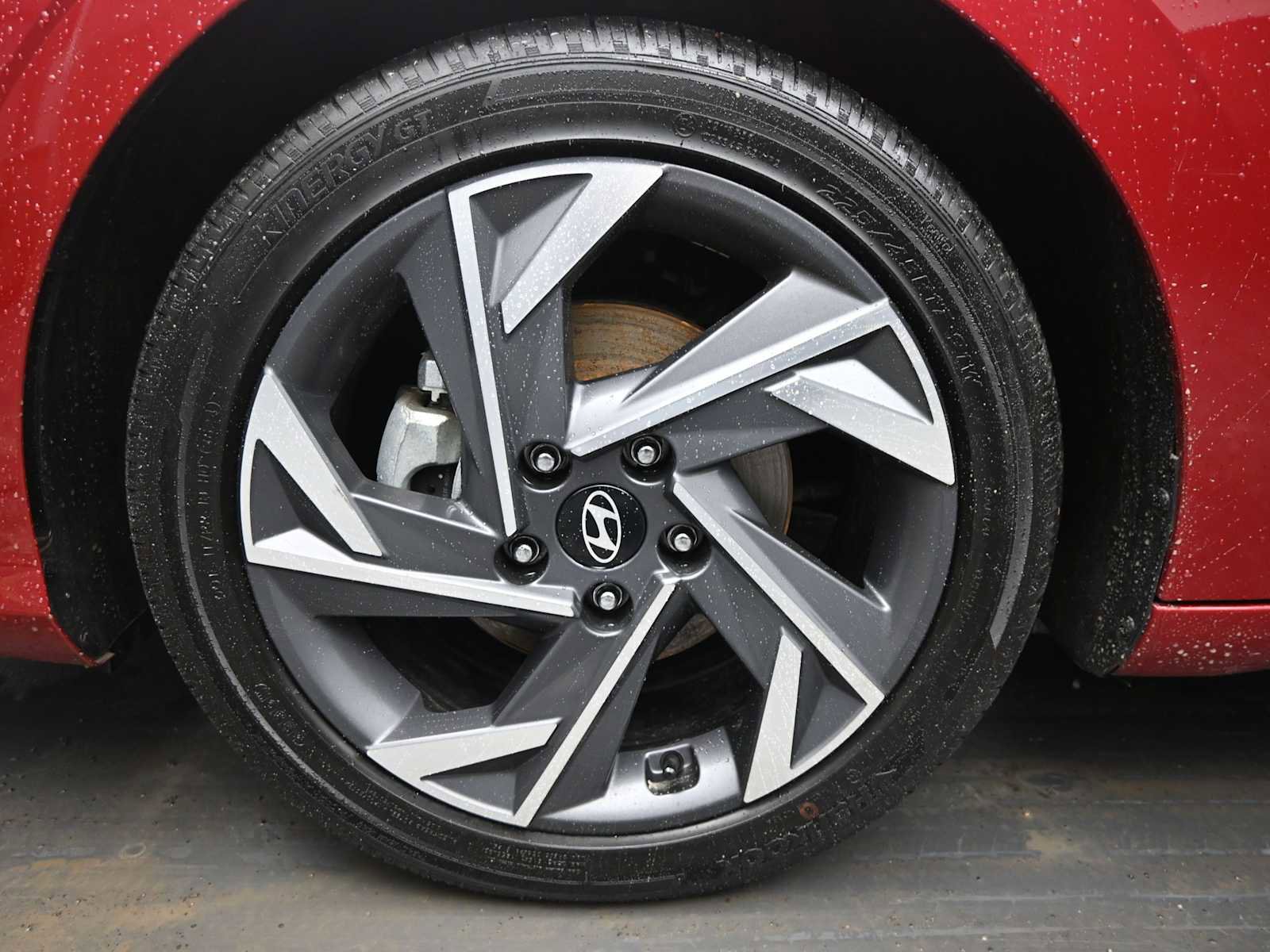 Certified 2025 Hyundai Elantra Limited image 10