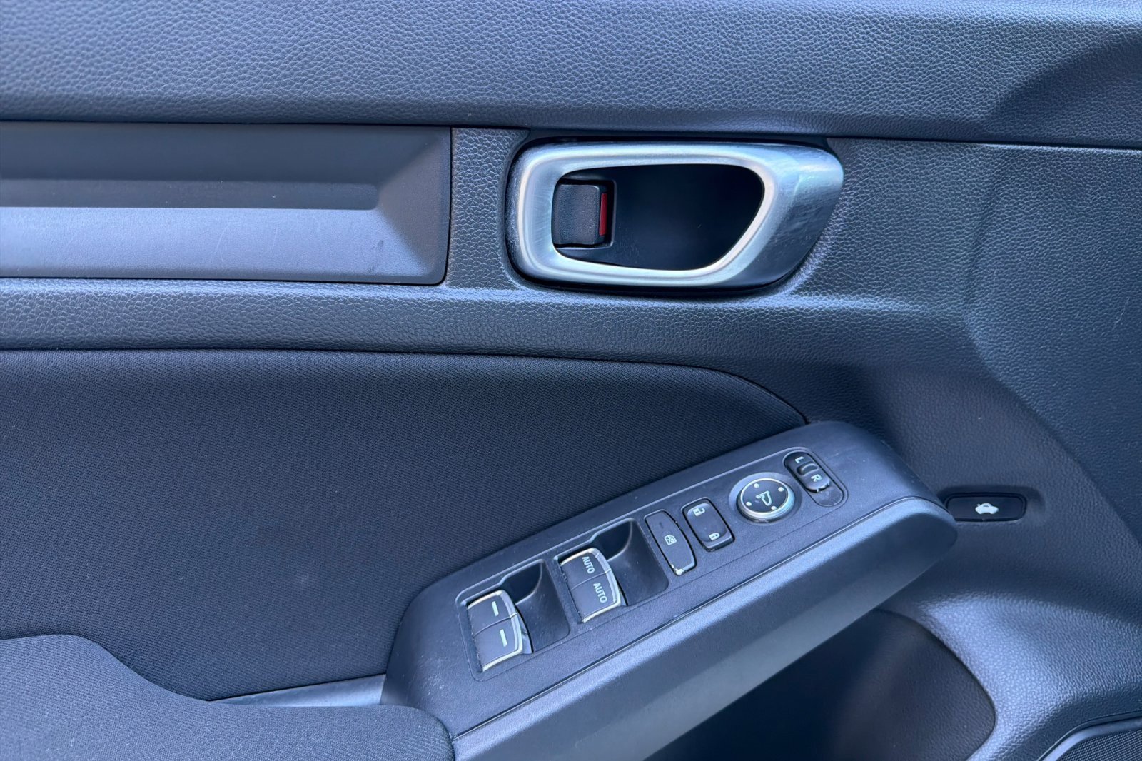 Used 2024 Honda Civic Sport image 11