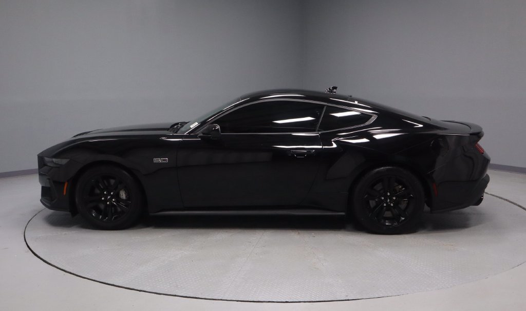 Certified 2025 Ford Mustang GT RWD image 7