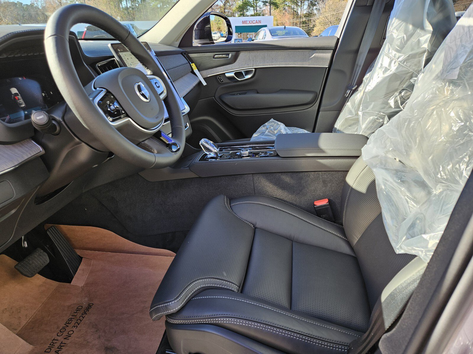 New 2026 Volvo XC90 B6 Ultra w/ Protection Package Premier AWD/4WD image 7