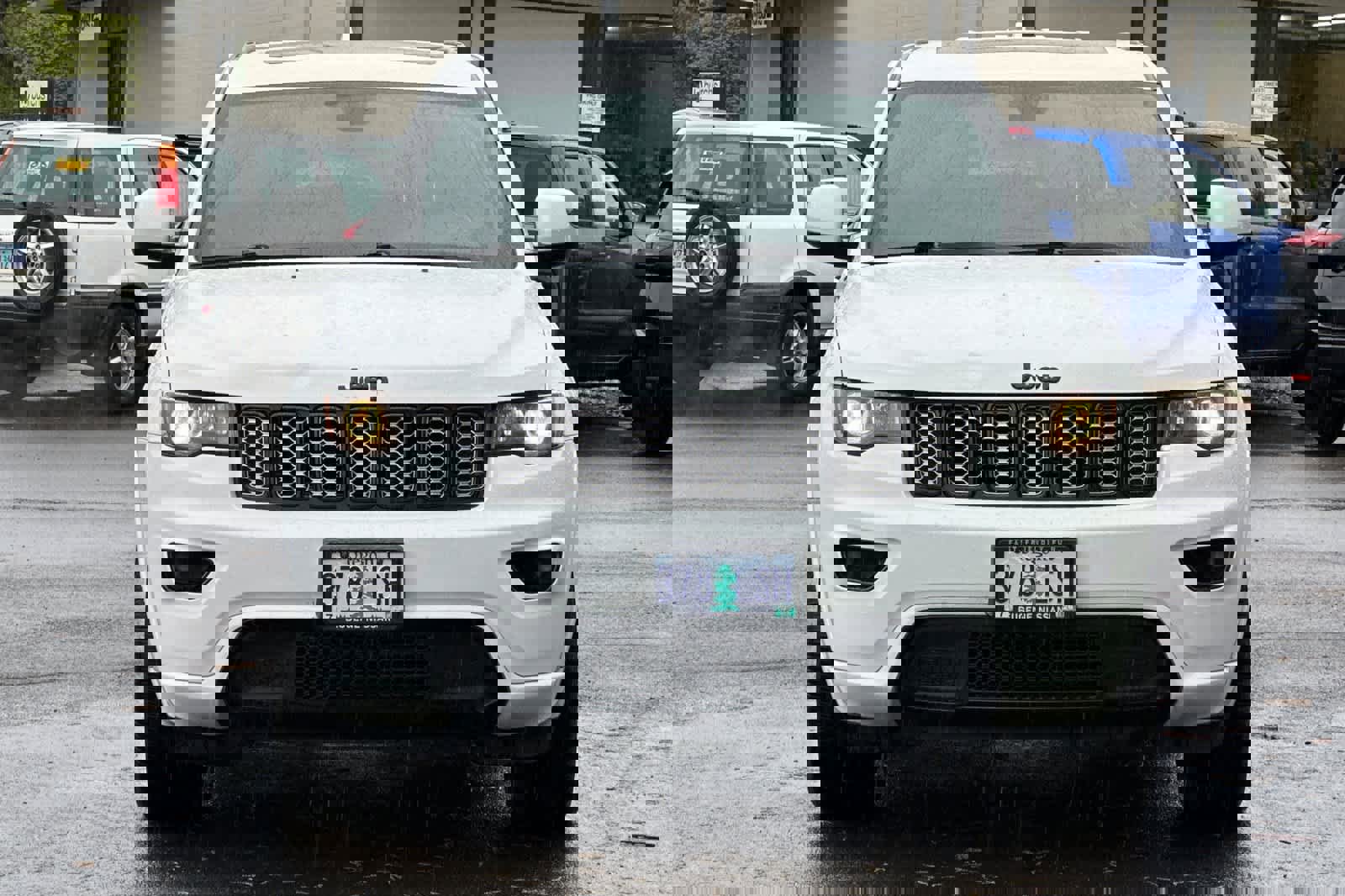 Used 2019 Jeep Grand Cherokee Altitude image 10