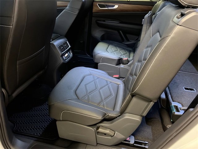 New 2026 Volkswagen Atlas SE image 10