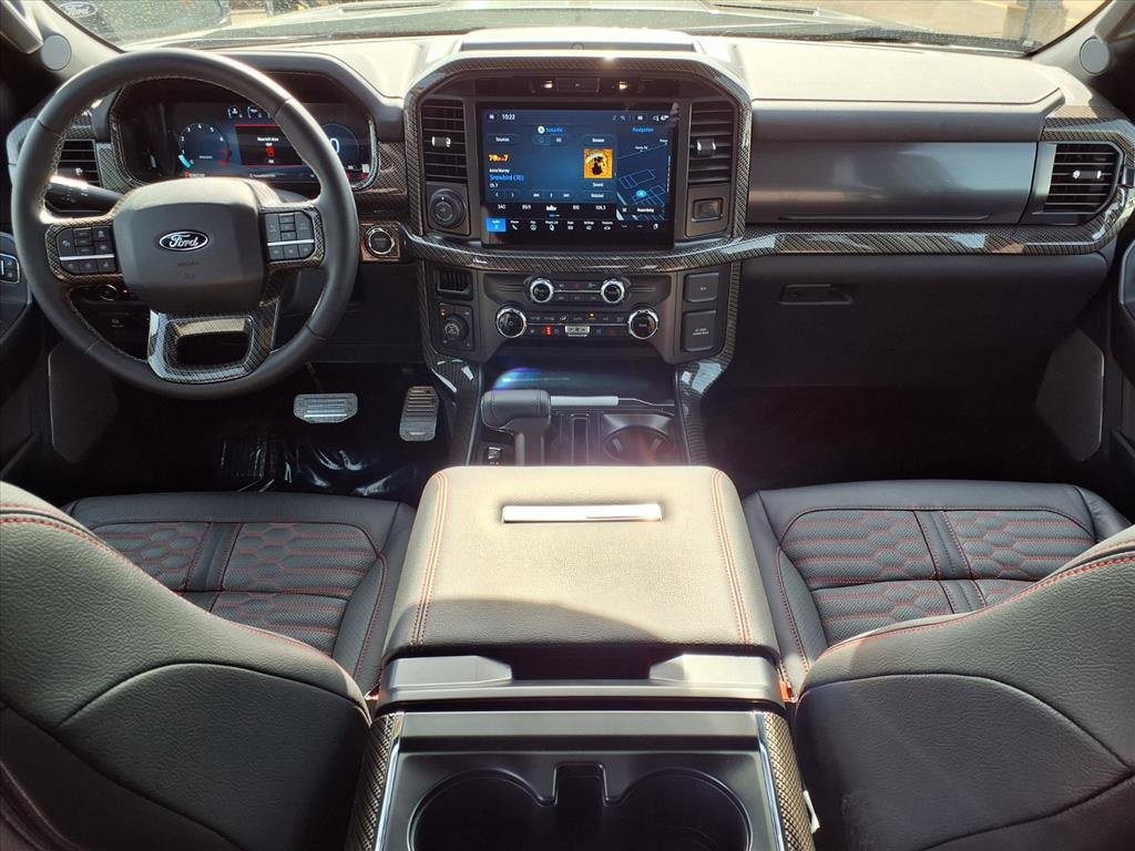 Used 2025 Ford F150 Lariat w/ Equipment Group 501A Mid image 9