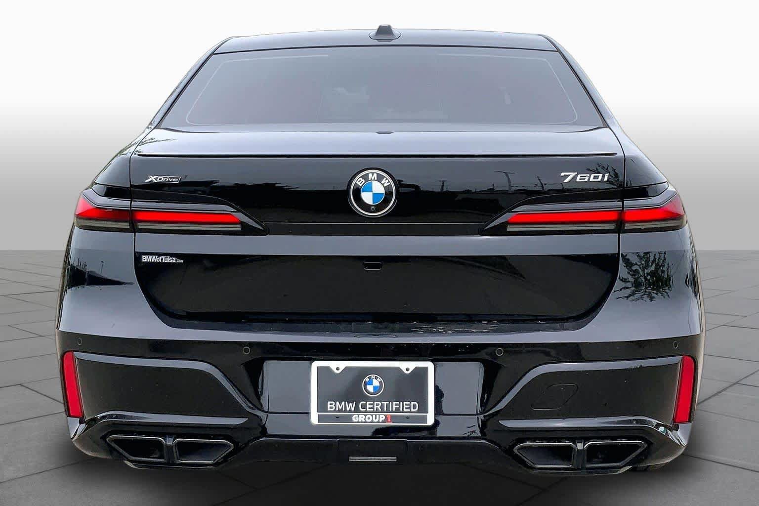 Certified 2024 BMW 760i xDrive w/ Executive Package AWD/4WD image 4