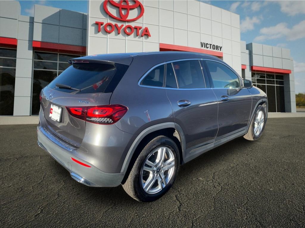 Used 2023 Mercedes-Benz GLA 250 4MATIC image 3