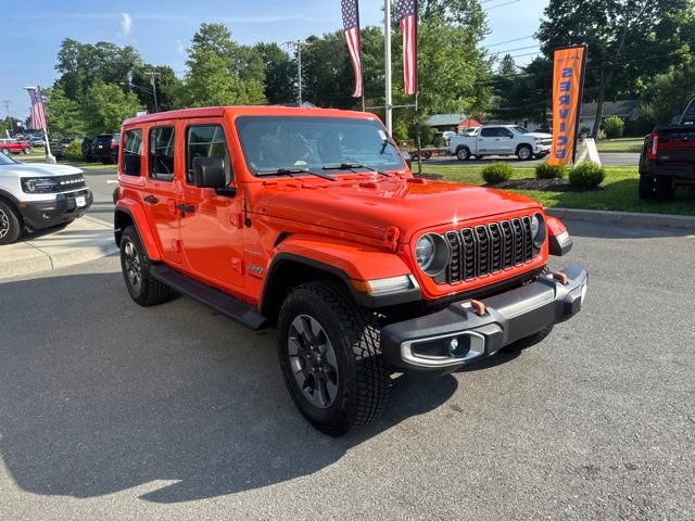 Used 2018 Jeep Wrangler Unlimited Sahara AWD/4WD image 4