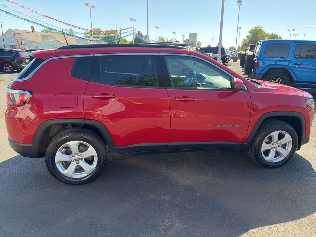Certified 2020 Jeep Compass Latitude w/ Cold Weather Group AWD/4WD image 7