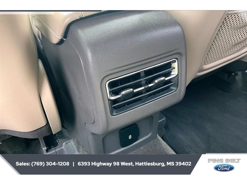 Used 2022 Lincoln Corsair FWD image 25
