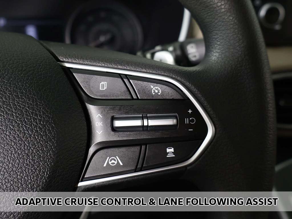 Used 2023 Hyundai Santa Fe SE FWD image 3