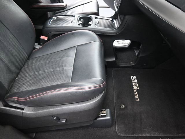 Used 2013 Dodge Grand Caravan R/T w/ Trailer Tow Group image 28