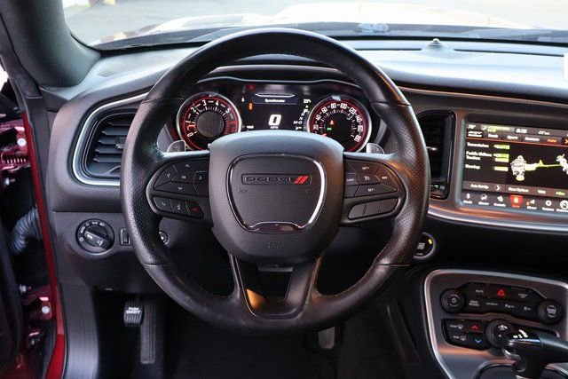 Used 2022 Dodge Challenger R/T Scat Pack w/ Driver Convenience Group RWD image 18