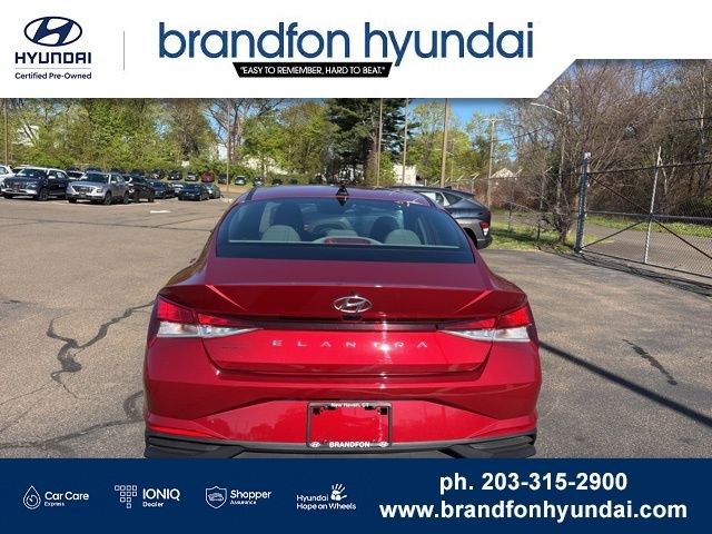 Certified 2023 Hyundai Elantra SEL FWD image 5
