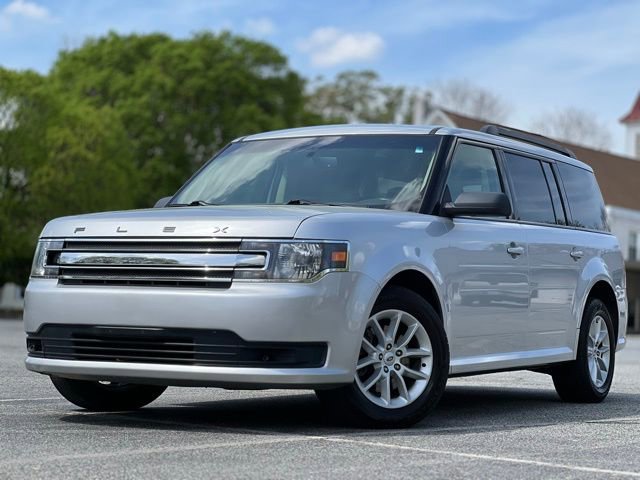 Used 2019 Ford Flex SE image 1
