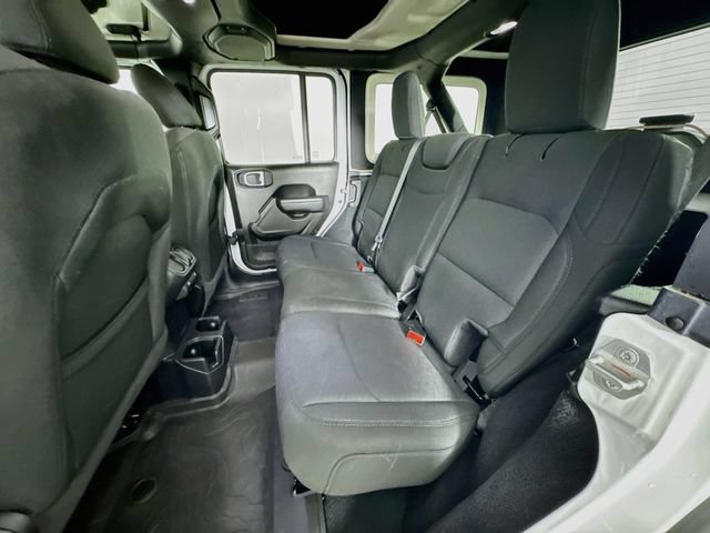 Used 2022 Jeep Wrangler Unlimited Sport AWD/4WD image 28