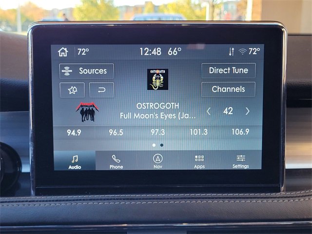 Used 2022 Lincoln Corsair AWD w/ Premium Package image 24