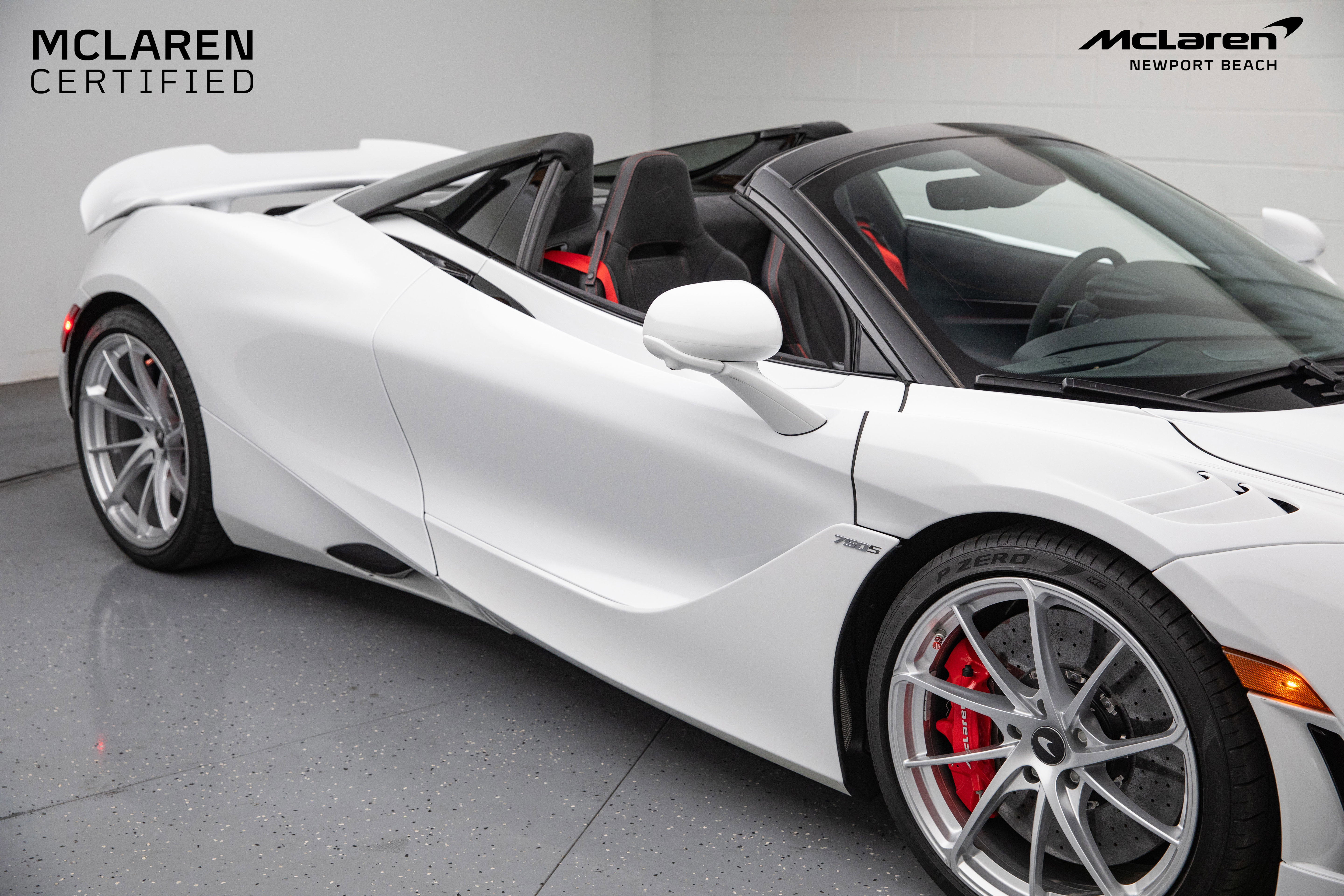 Used 2024 McLaren 750S Spider image 4