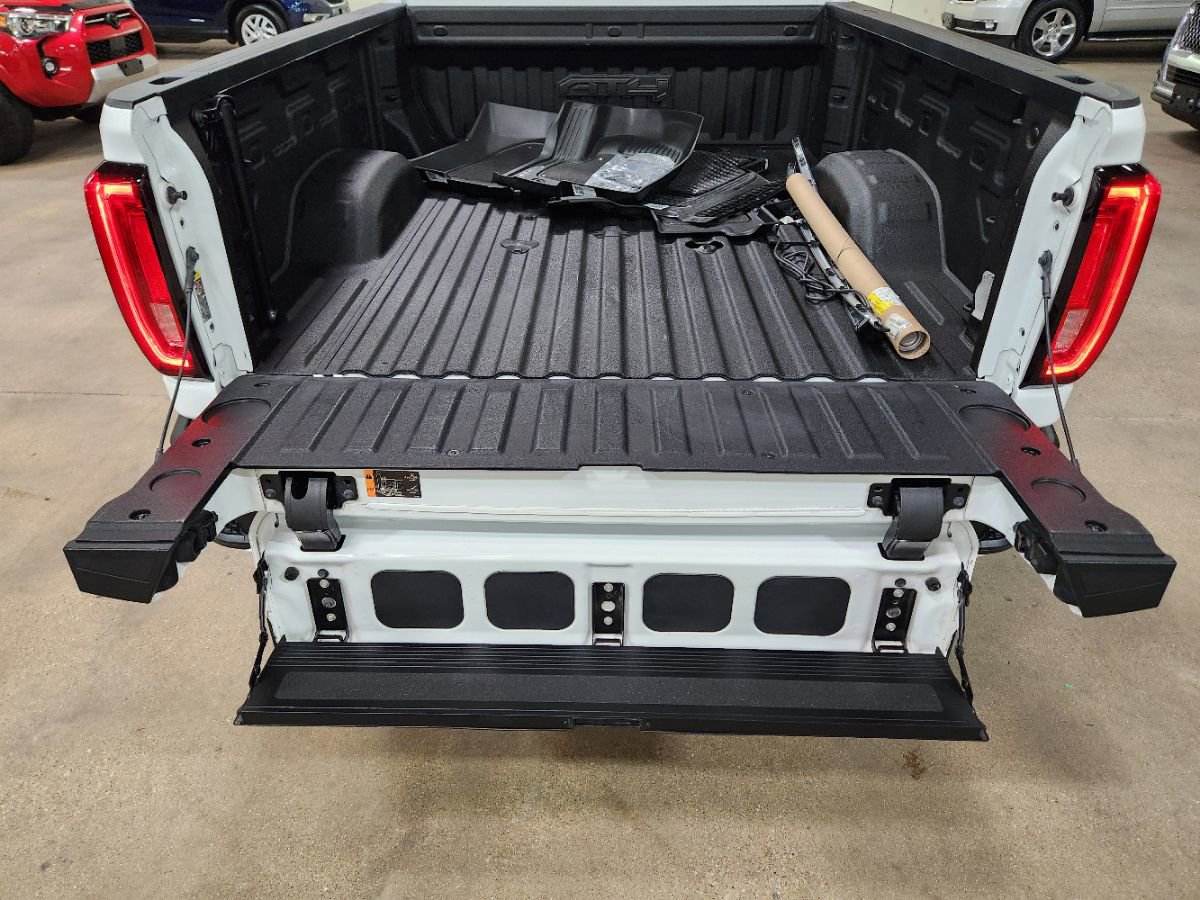 Used 2023 GMC Sierra 2500 AT4 w/ Gooseneck/5TH Wheel Package image 53