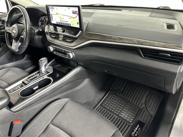 Used 2023 Nissan Altima 2.5 SV w/ SV Premium Package image 30