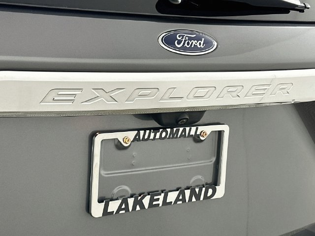 Used 2023 Ford Explorer XLT w/ Equipment Group 202A RWD image 29