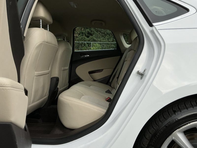 Used 2015 Buick Verano Convenience FWD image 12