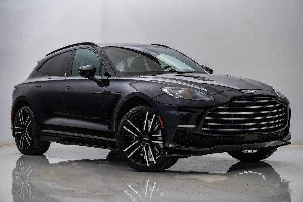 Used 2025 Aston Martin DBX 707