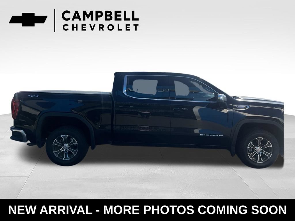 Used 2024 GMC Sierra 1500 SLE w/ Preferred Package AWD/4WD image 6