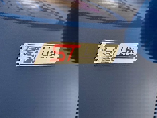 Used 2023 Ford Escape ST-Line Select AWD/4WD image 13