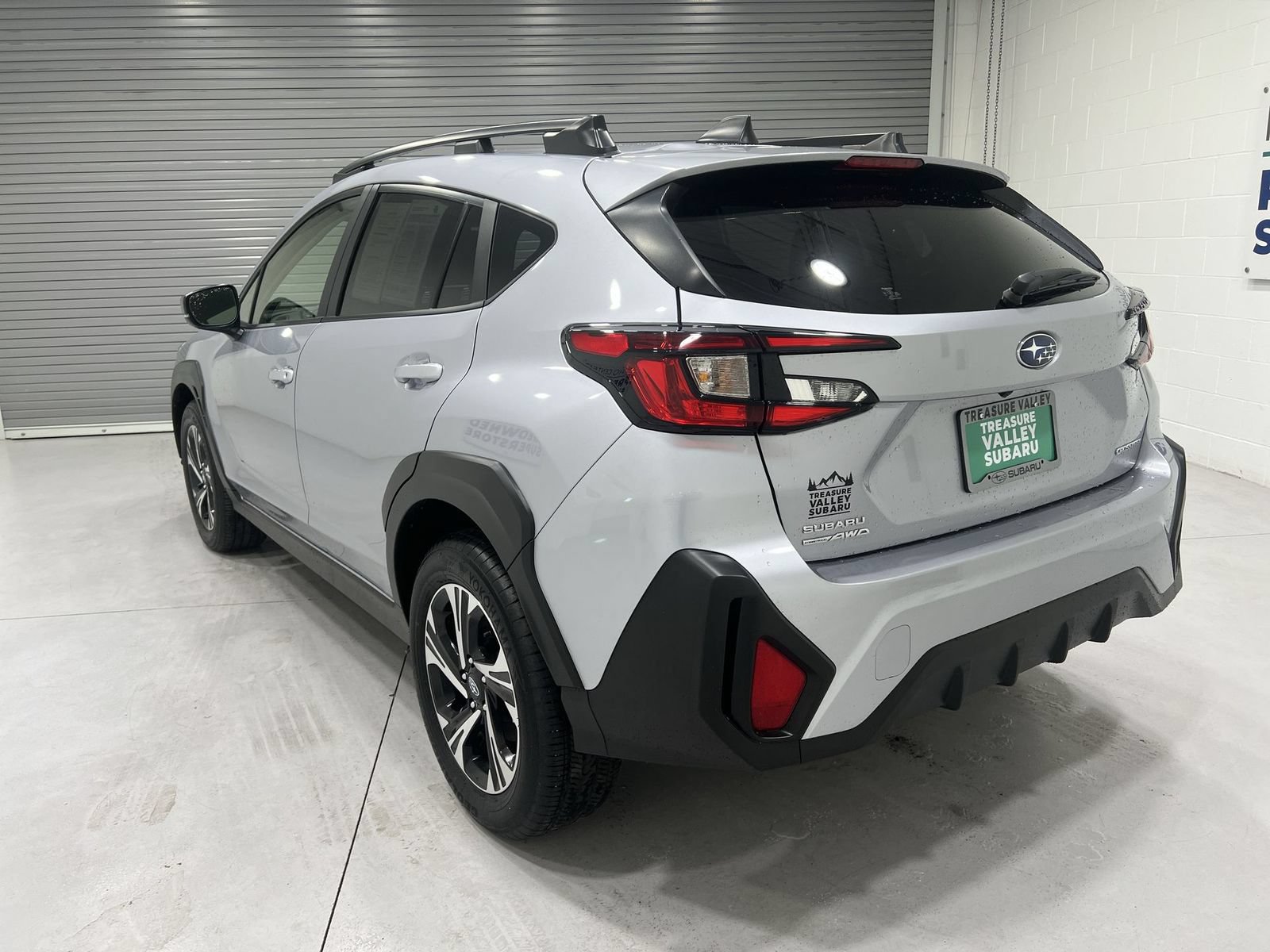 Certified 2025 Subaru Crosstrek 2.5i Premium AWD/4WD image 6