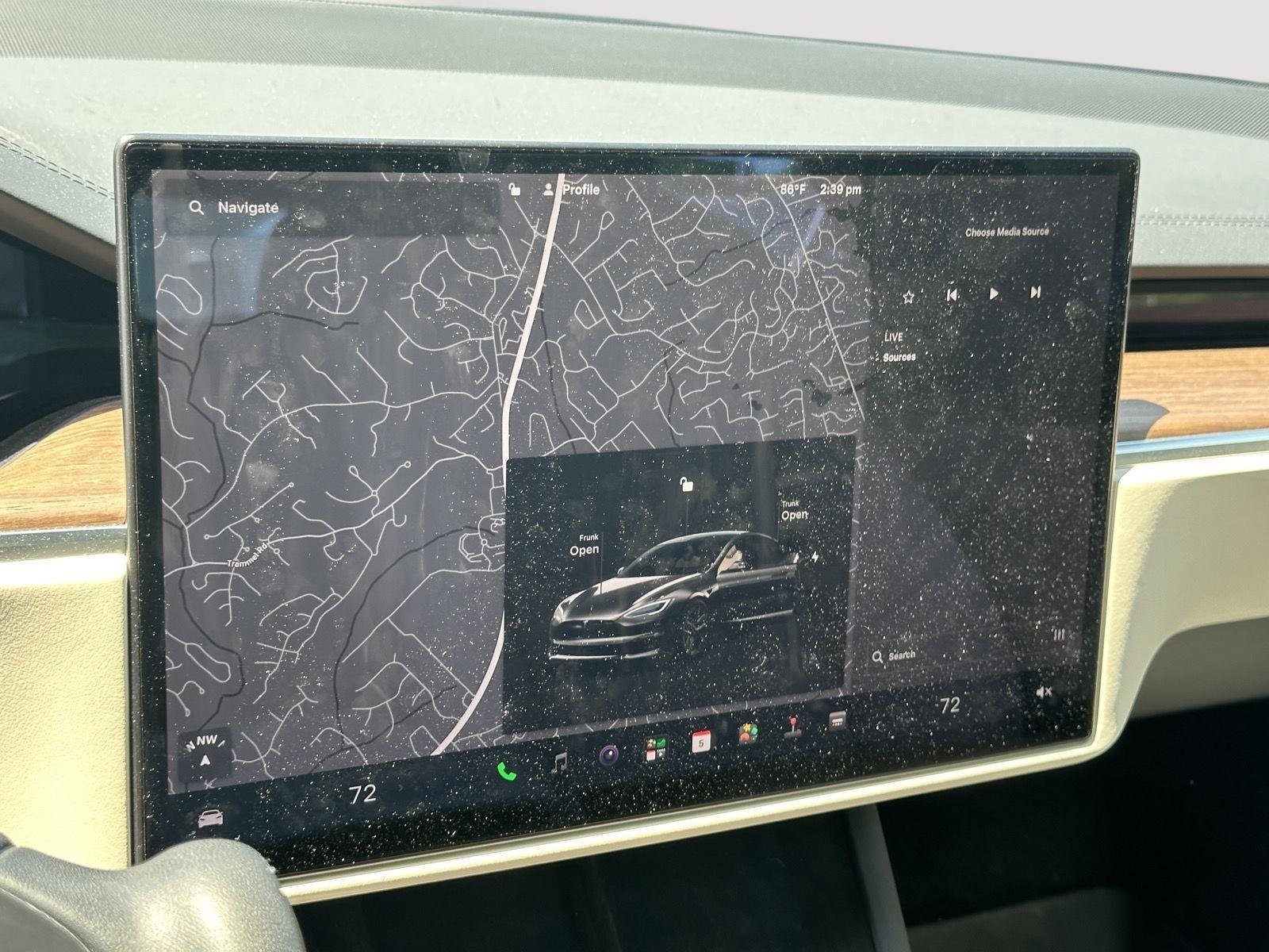 Used 2022 Tesla Model S AWD/4WD image 11