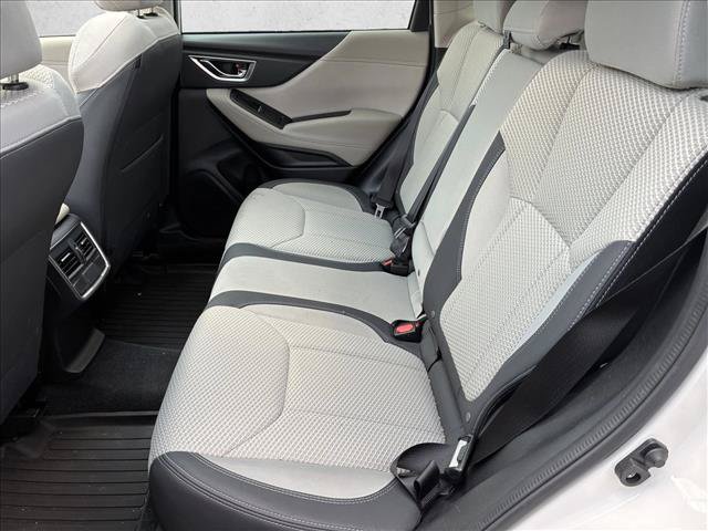 Used 2020 Subaru Forester Premium AWD/4WD image 13