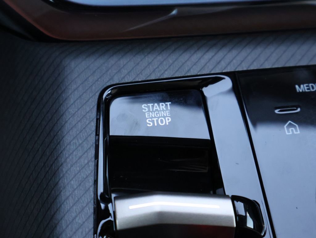 New 2025 BMW X3 xDrive30i w/ Convenience Package image 30