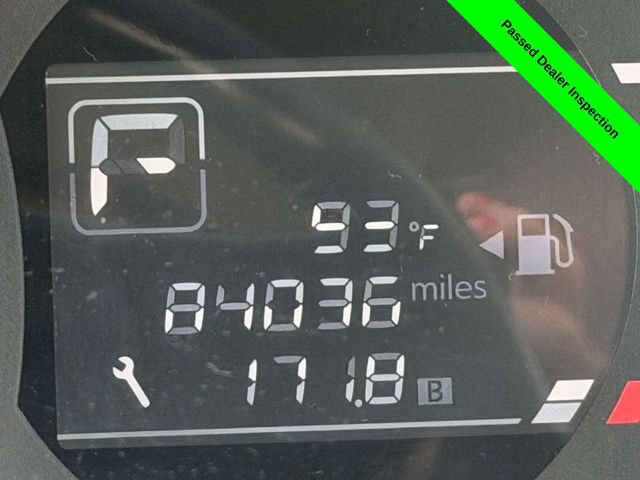 Used 2016 Nissan Versa Note FWD image 21