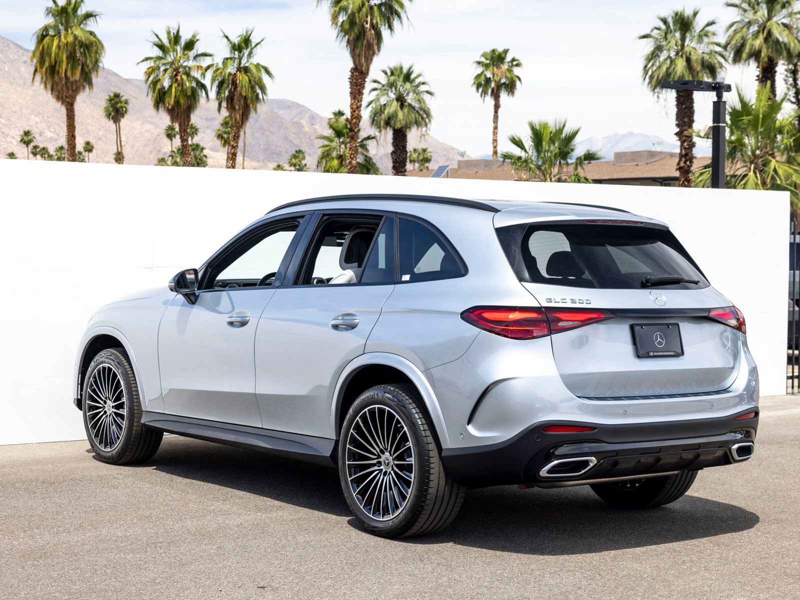 Used 2026 Mercedes-Benz GLC 300 image 7
