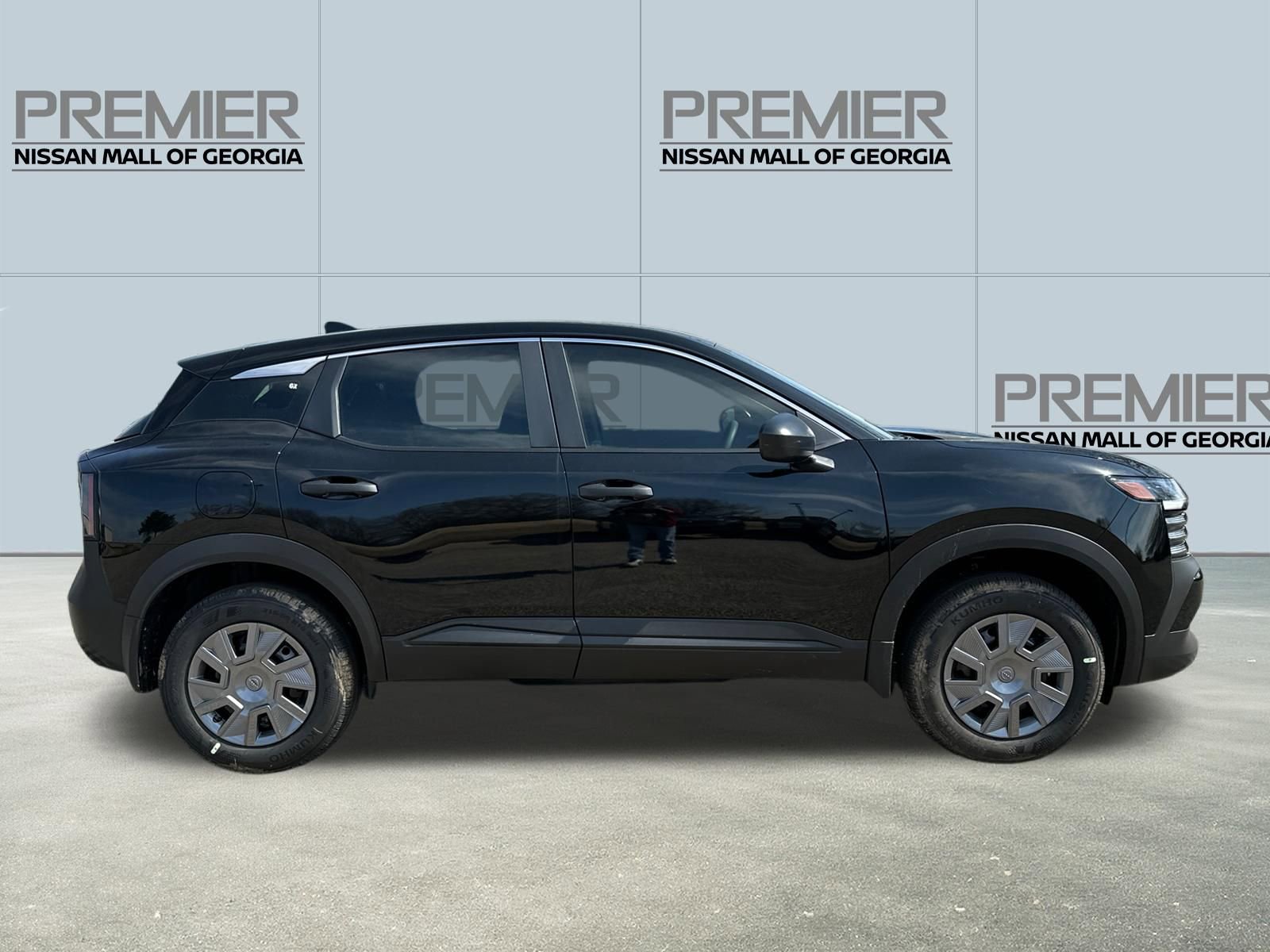 New 2026 Nissan Kicks S image 4