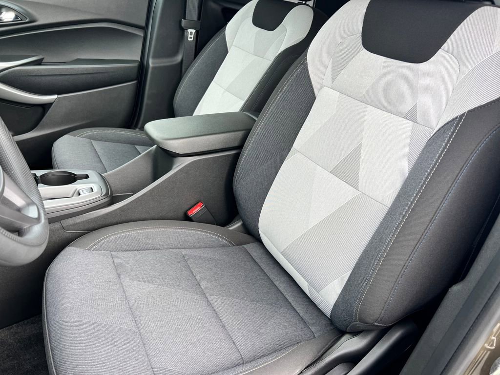 Certified 2024 Chevrolet Trax LS image 10