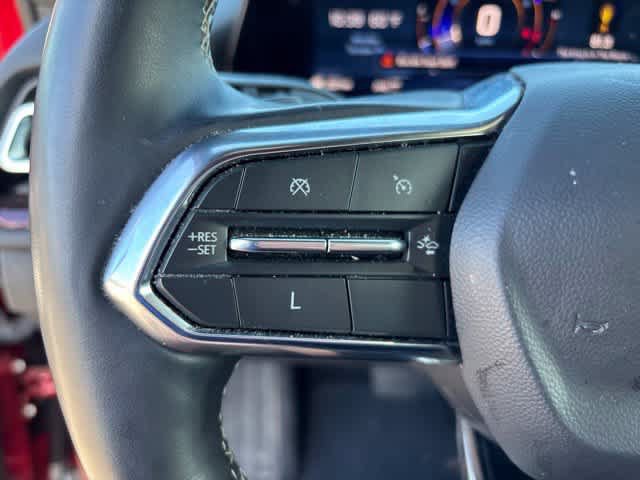 Used 2024 Chevrolet Traverse Z71 AWD/4WD image 11