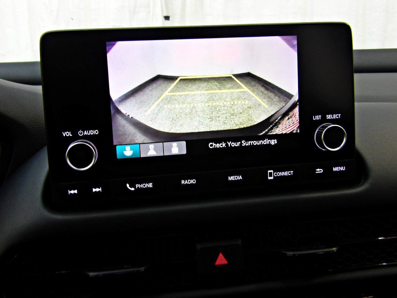 Used 2024 Honda HR-V LX image 16