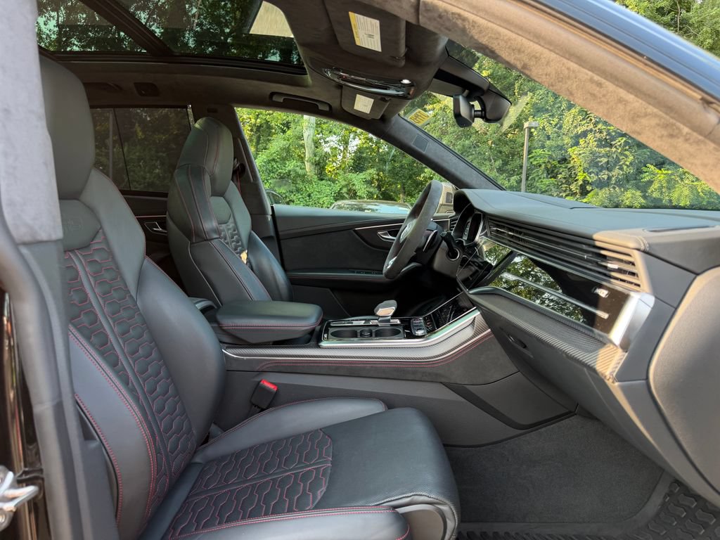 Used 2022 Audi RS Q8 AWD/4WD image 20
