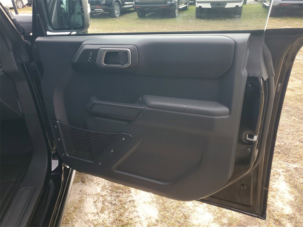 New 2025 Ford Bronco Badlands image 35