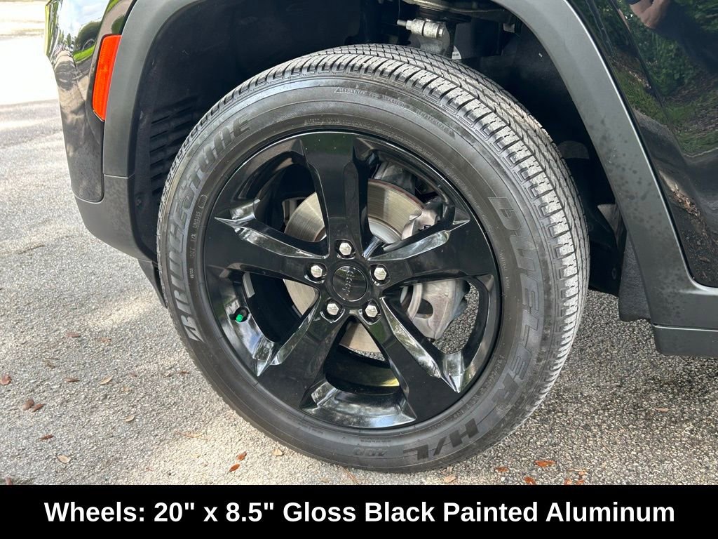 Certified 2024 Jeep Grand Cherokee Altitude image 28