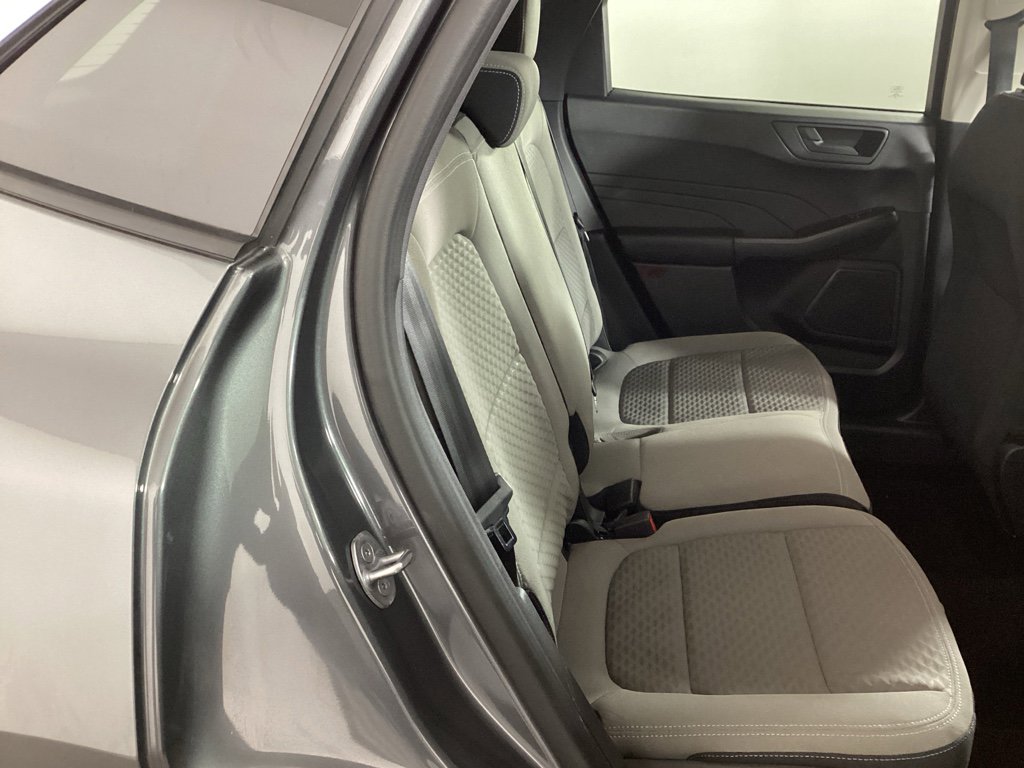 Used 2022 Ford Escape SE w/ Cold Weather Package image 10