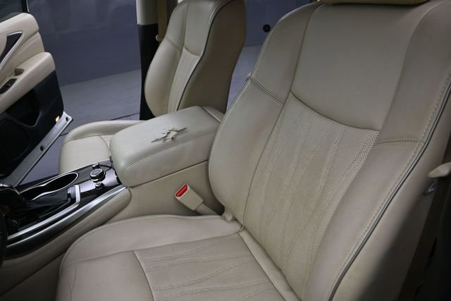 Used 2019 INFINITI QX60 Luxe w/ Sensory Package AWD/4WD image 14