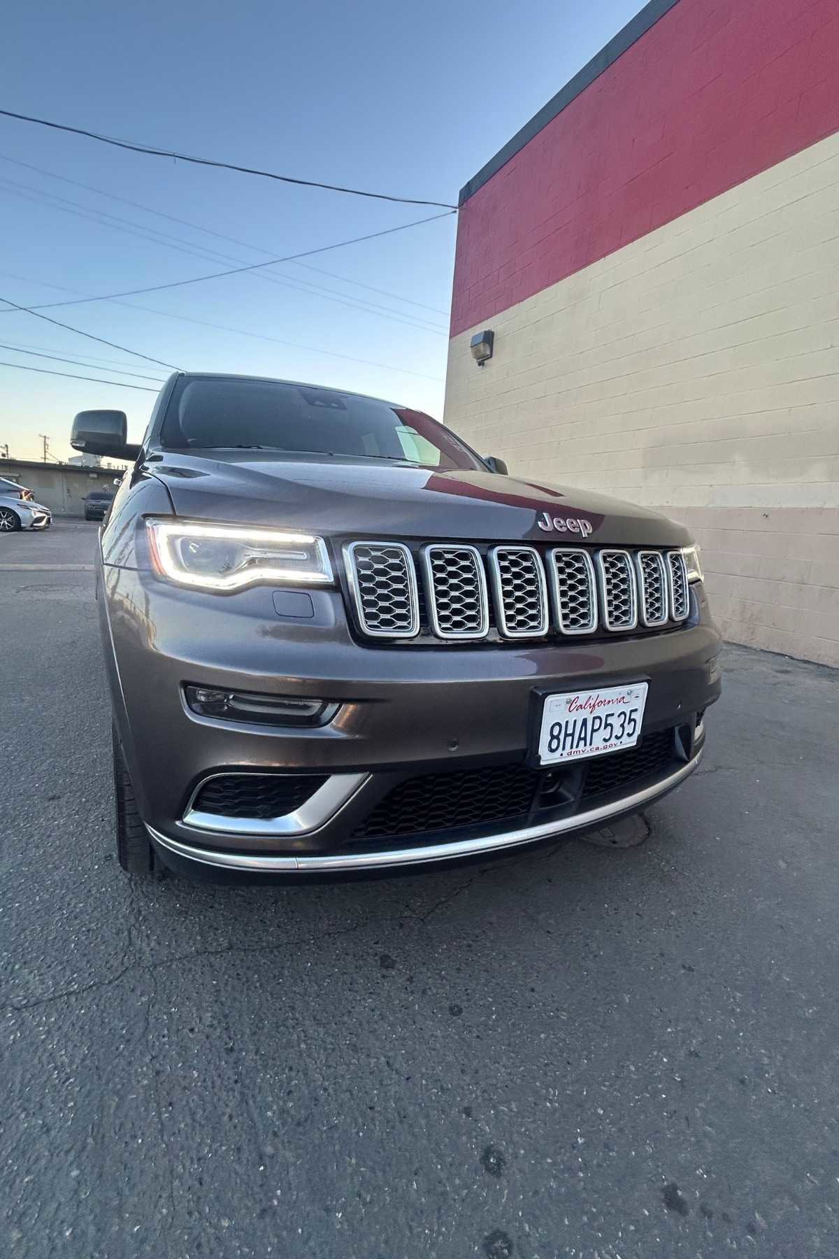 Used 2018 Jeep Grand Cherokee Summit w/ Platinum Series Group image 6