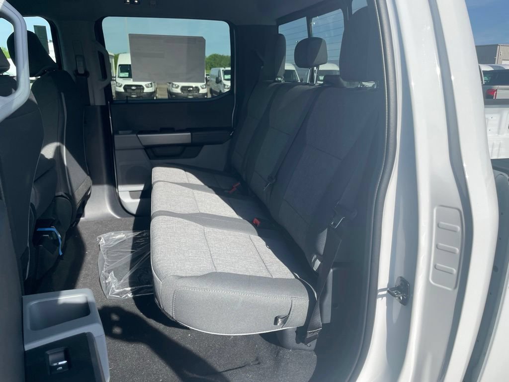 New 2026 Ford F350 XL w/ STX Appearance Package AWD/4WD image 31