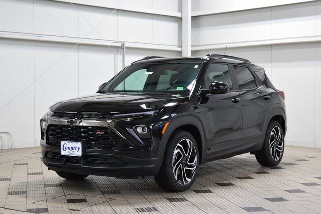 New 2026 Chevrolet TrailBlazer RS w/ Convenience Package FWD image 3