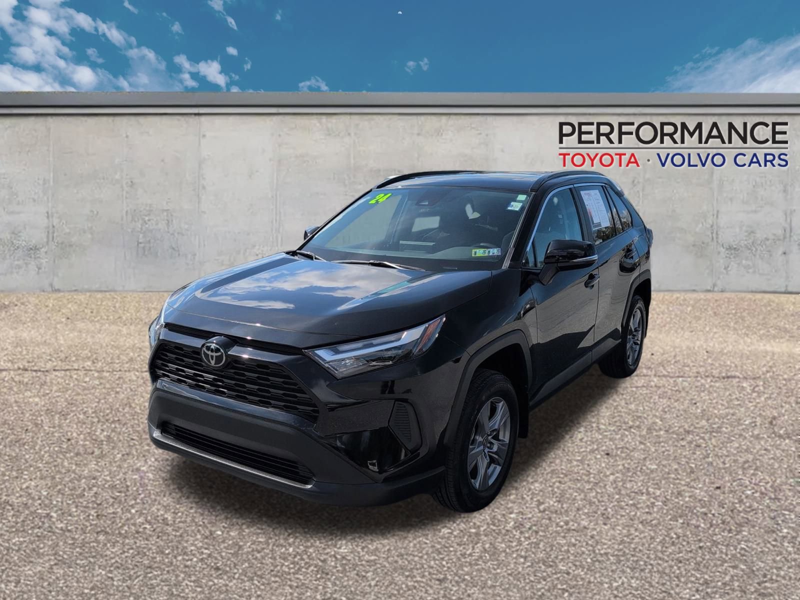 Certified 2024 Toyota RAV4 XLE image 1